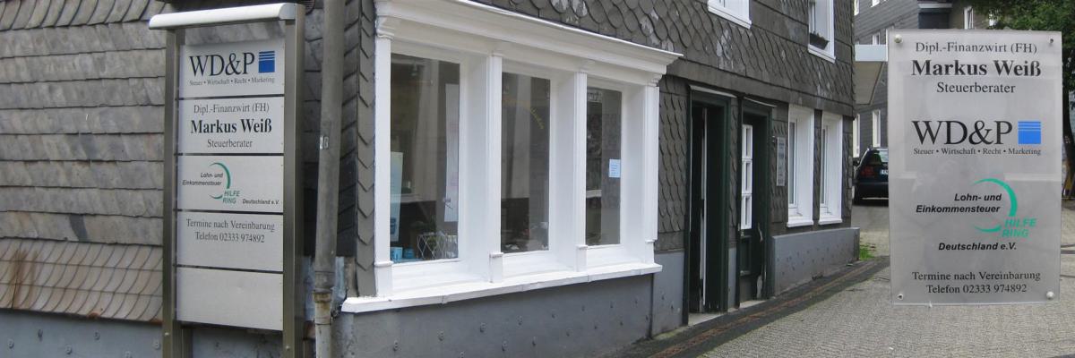 Bild der Kanzlei mit Firmenschild